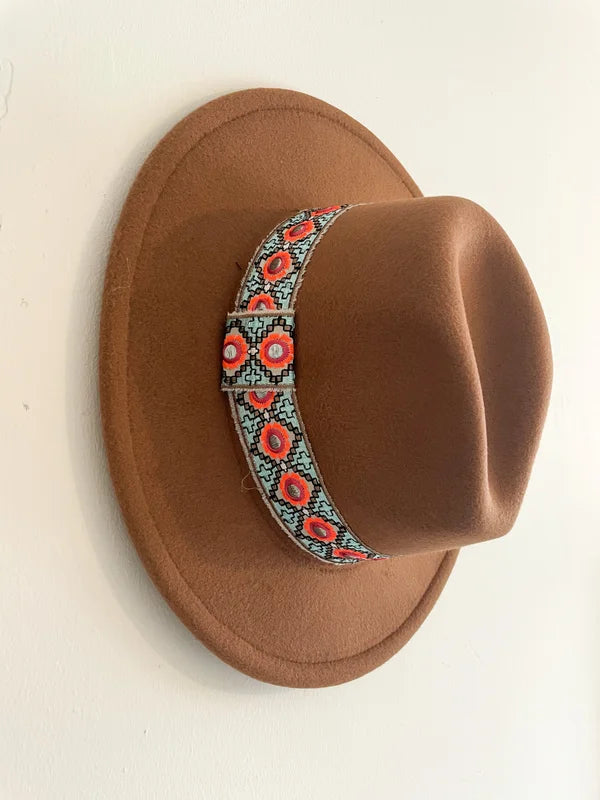 Boho hoed bruin & licht blauwe band