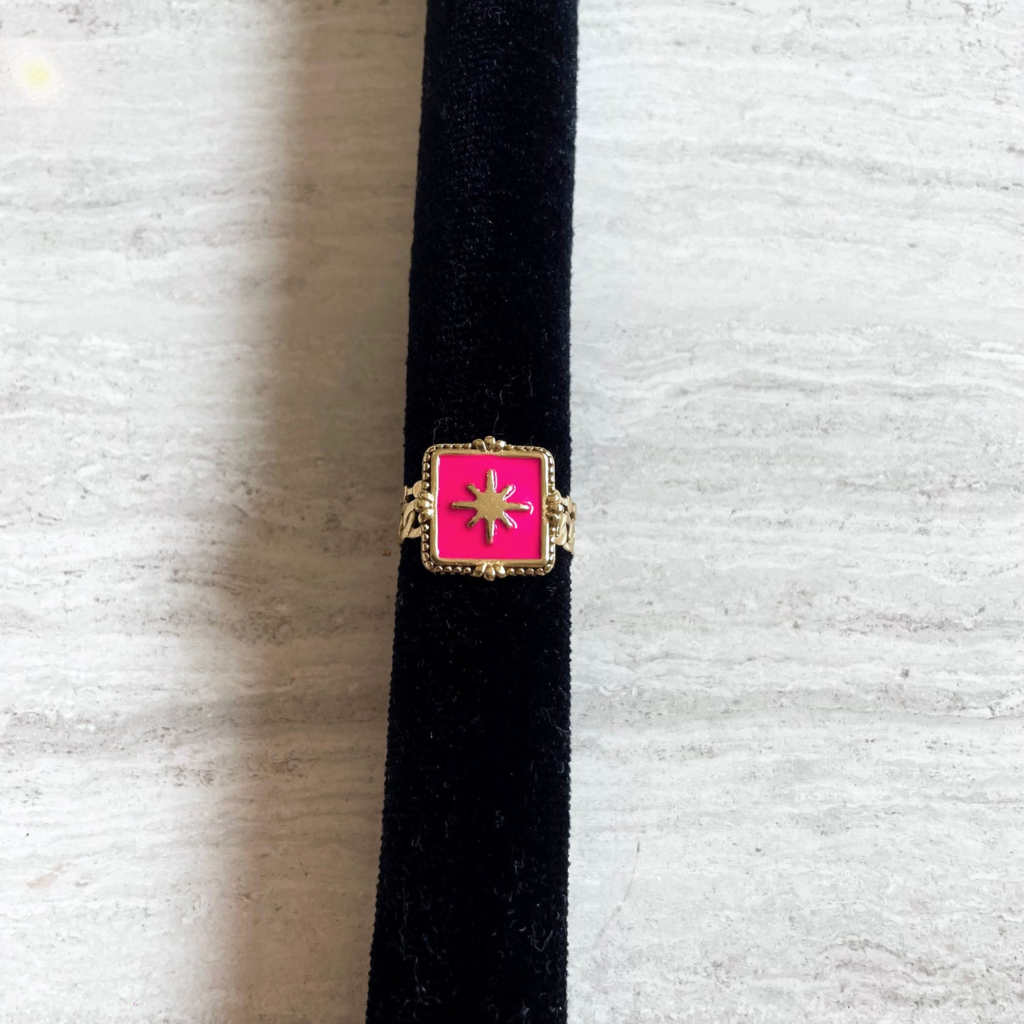 Lola ring ★ roze