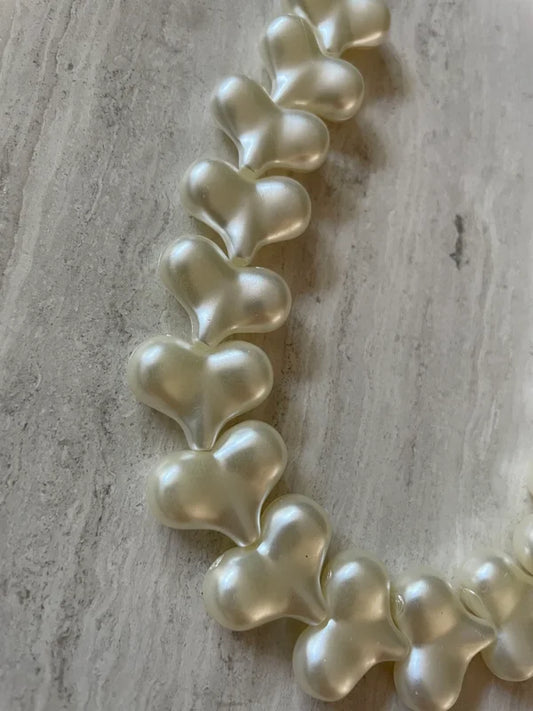 Endless love phonecoard ★ parelmoer wit mat