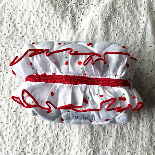 Belle toilettas ★ Wit & kersjes