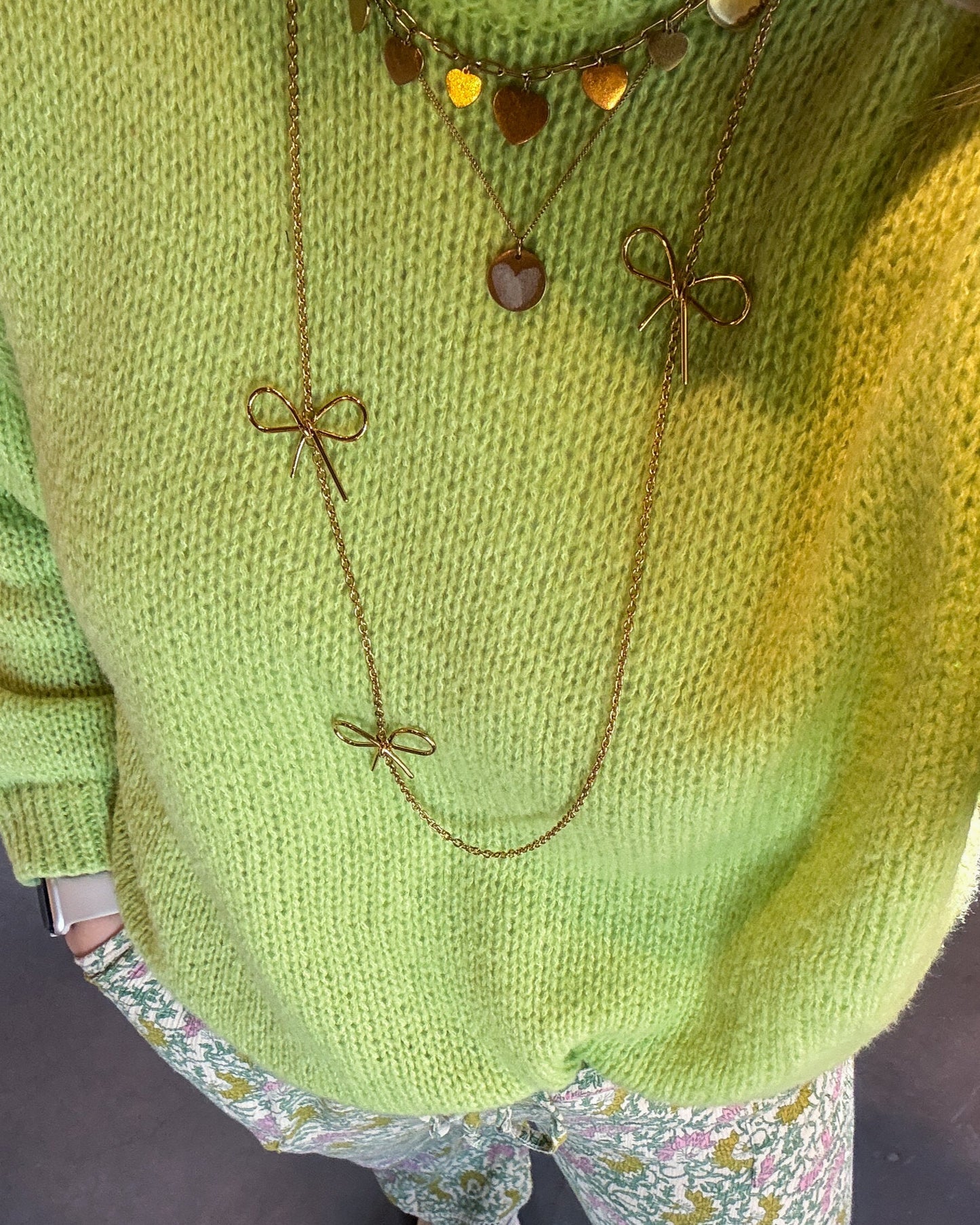 Strikjes lange ketting