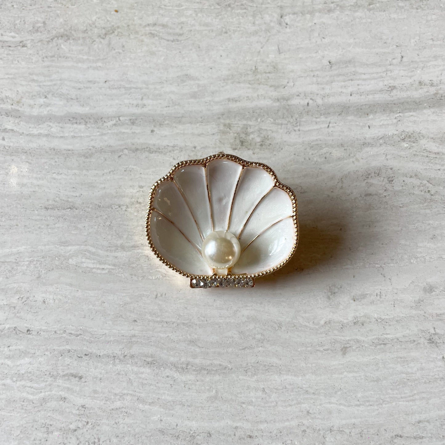 Oester broche