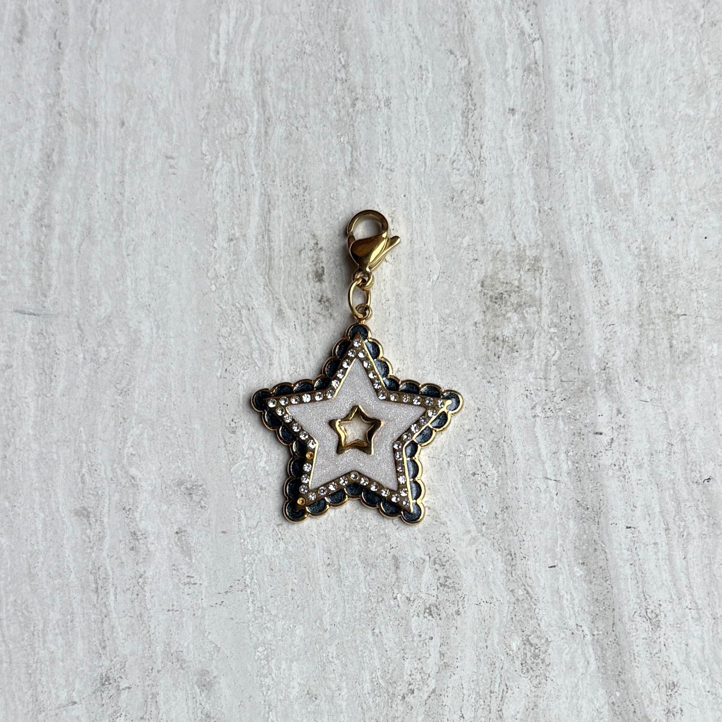 Bedel triple star ★ wit