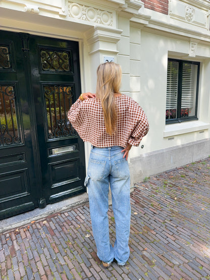 Emilia top ★ bruin