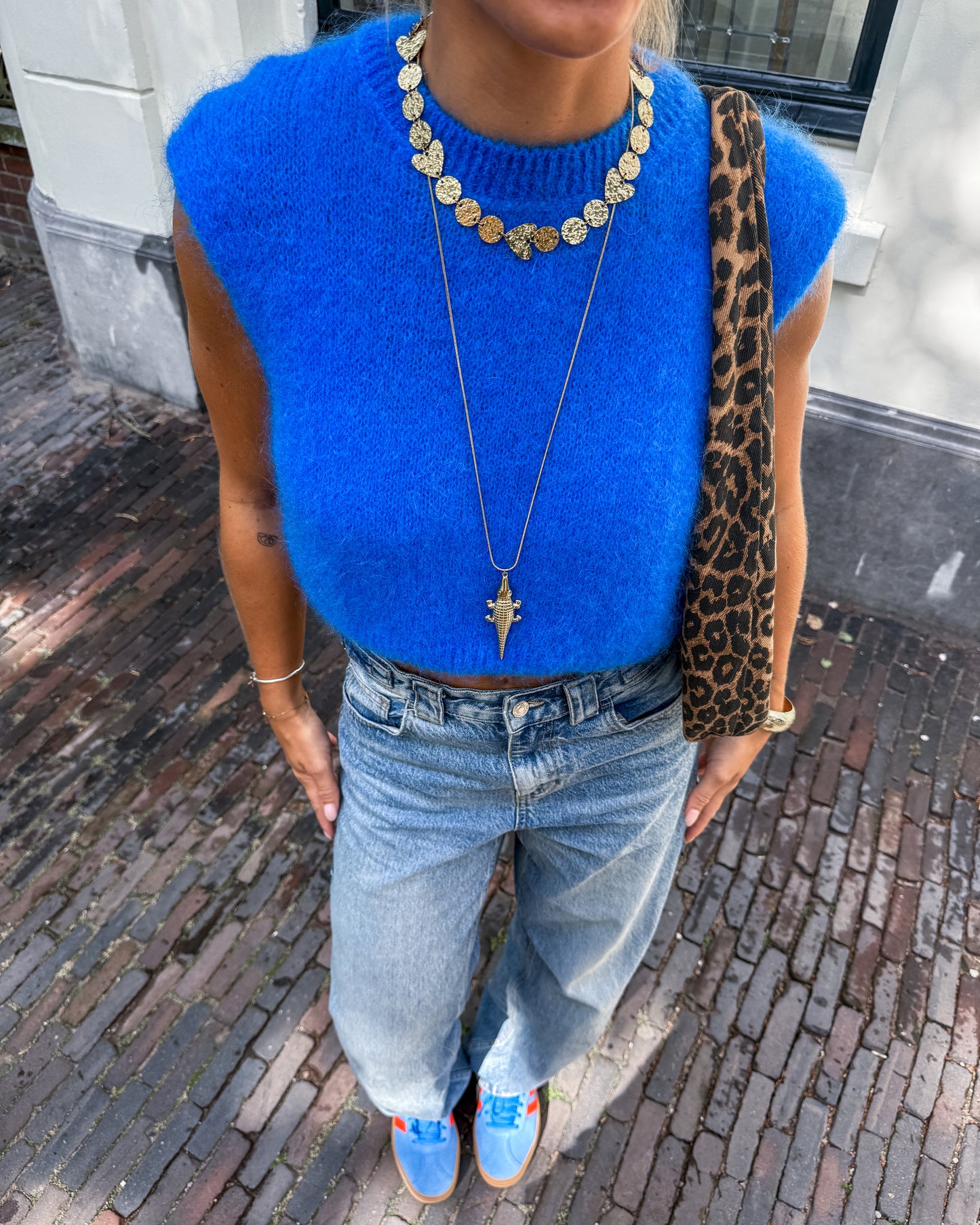 Rosie knit gilet ★ cobalt blauw