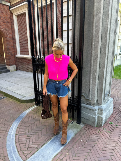 Rosie knit gilet ★ fuchsia