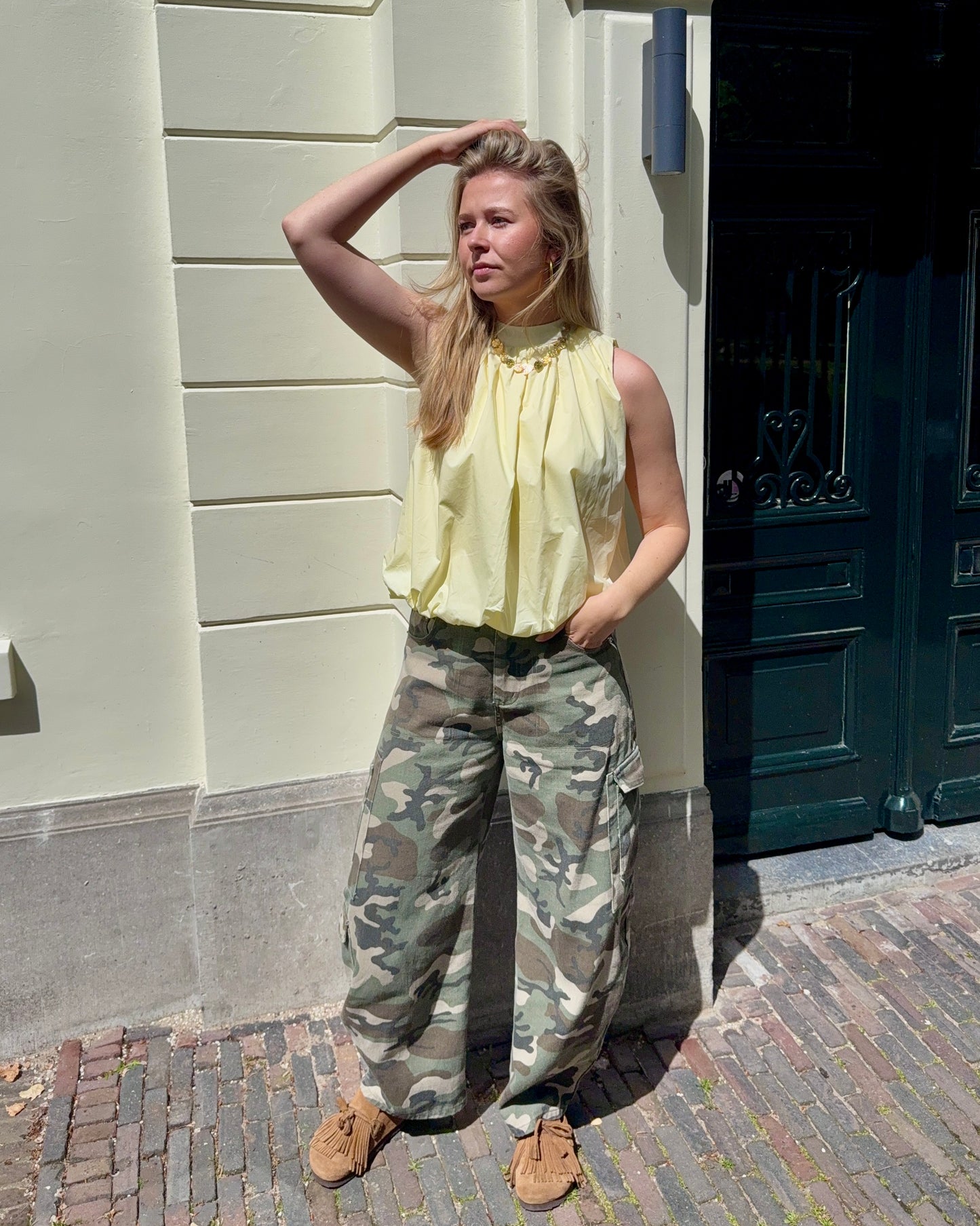 Camo barrel jeans
